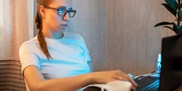 Blue Light Research 2025: Protect Your Eyes & Sleep - Cover Image